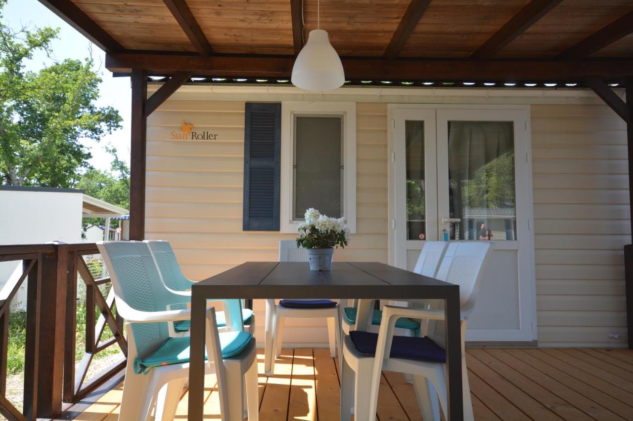 West Coast Mobilhome With Xxl Terrace In Naturist Solaris Fkk Holiday park Tar-Vabriga
